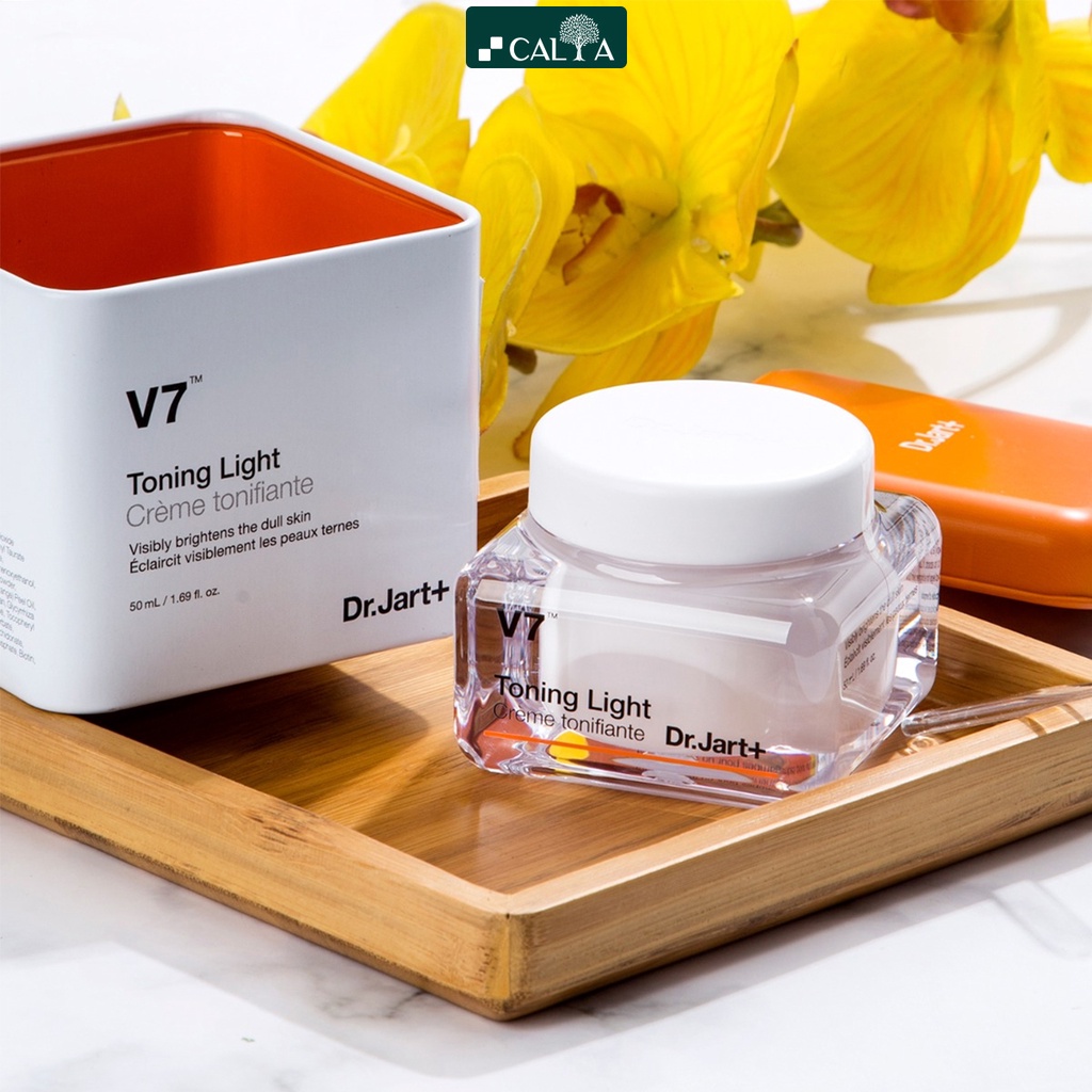 Kem Dưỡng V7 Dưỡng Trắng, Se Khít Lỗ Chân Lông, Phục Hồi Da - V7 Toning Light Dr.Jart+ 50ml