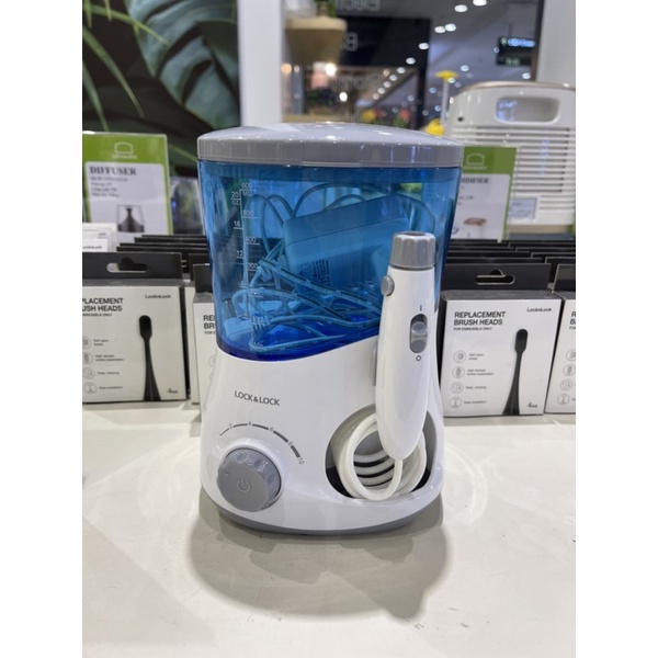 Máy tăm nước LocknLock Oral Irrigator 600ml Màu xanh dương - ENR111BLU