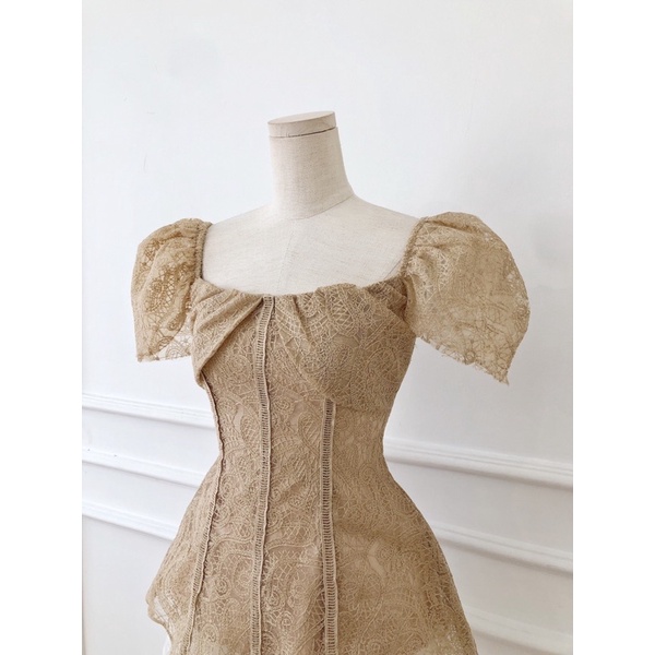 Áo Peplum Tay Phồng Dự Tiệc Phối Ren Sang Trọng