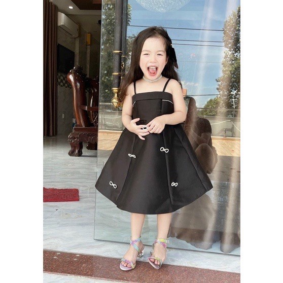Váy đầm tacta 2 dây đính nơ cho bé gái 9-28kg