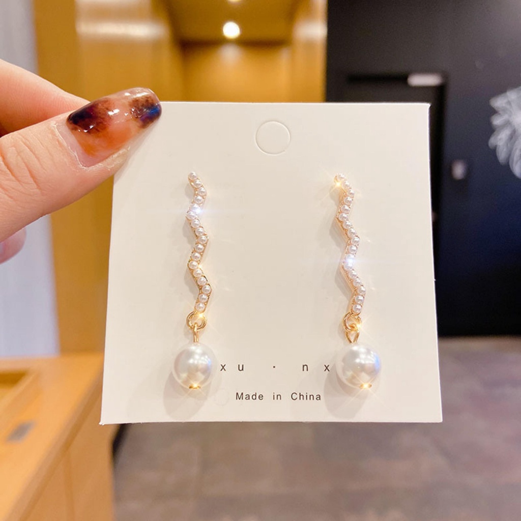 Khuyên tai hợp kim cao cấp LETIS KT48, bông tai phong cách thời trang hiện đại cá tính dễ phối đồ