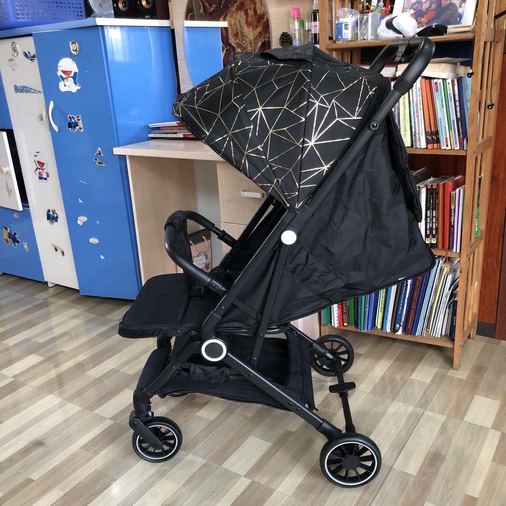 Xe Đẩy Cho Bé Du Lịch Gấp Siêu Gọn, Xe Đẩy Em Bé 3 Tư Thế, nhẹ, Chống Sốc Bánh Trước,Sau Hàng Chính Hãng Becouse