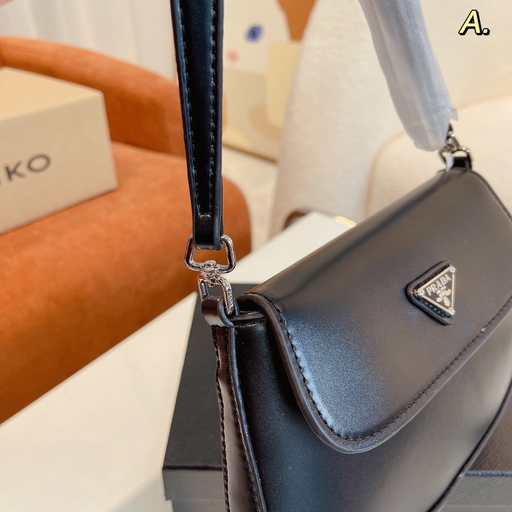 Túi Xách Prada Thể Thao Thời Trang Sang Trọng Cho Nữ