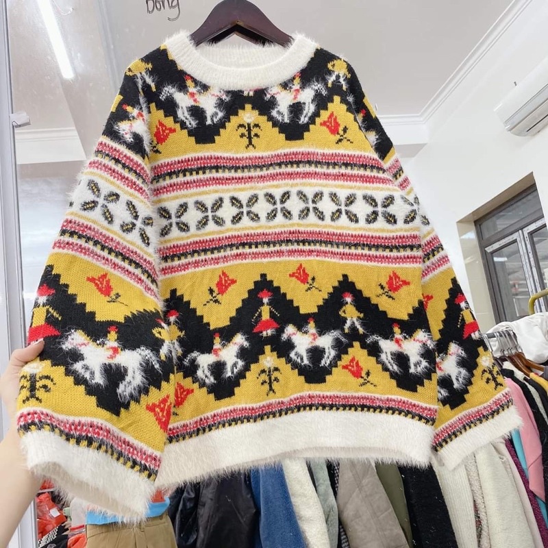 Len Hàn Quỳnh Dư Store Fashion chọn trên livestream