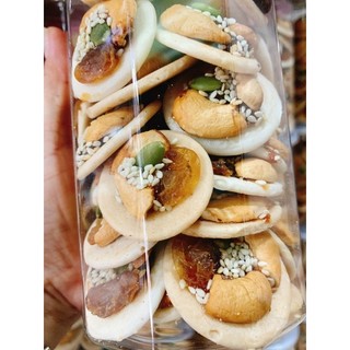 Bánh đồng tiền hạt điều ngũ cốc