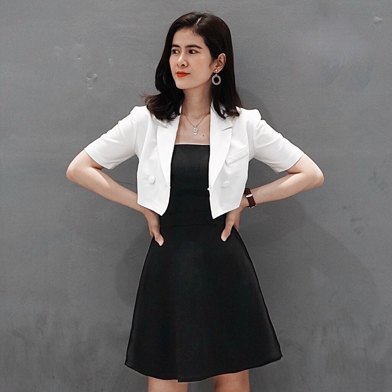 FF745 Áo khoác vest lửng tay lỡ
