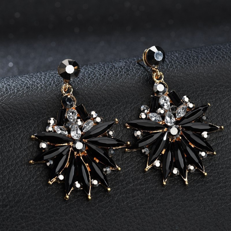 Bông Tai Hình Giọt Nước Đính Đá Pha Lê Trong Suốt Sang Trọng Thời Trang Cho Nữ