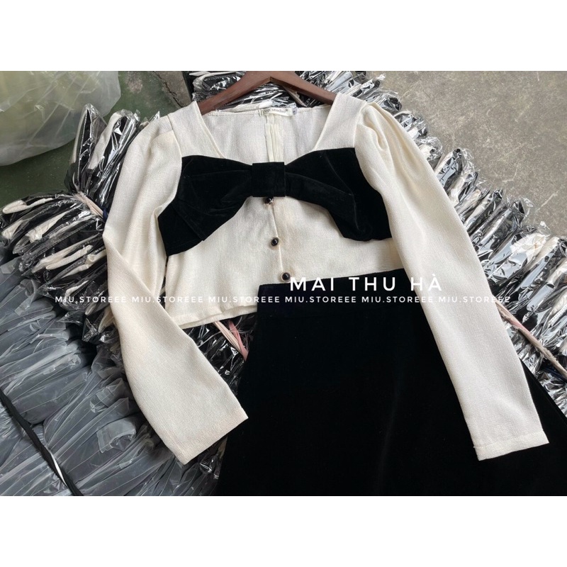 SET ÁO CROPTOP KÈM NƠ MIX CHÂN VÁY DÀI SACKNM