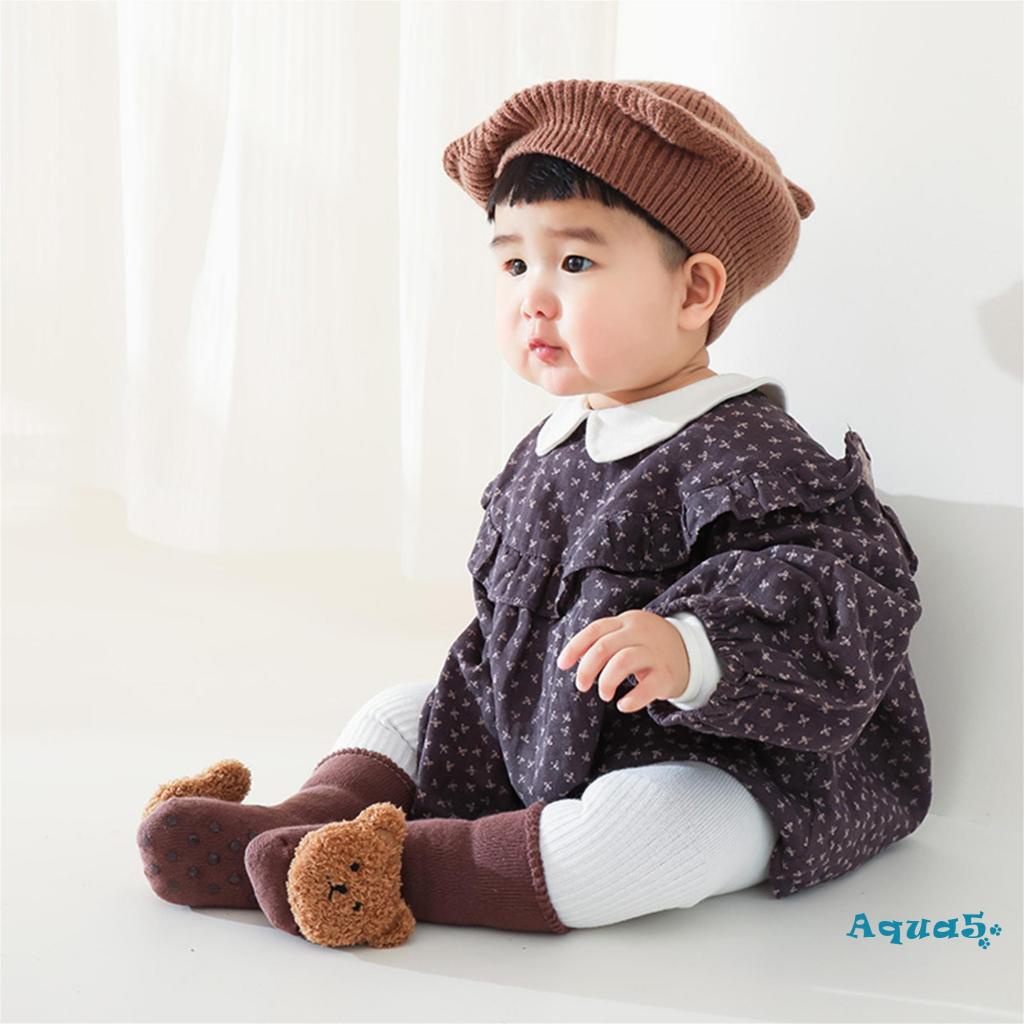 Đôi Tất Chân Giữ Ấm Họa Tiết Giáng Sinh Cho Bé