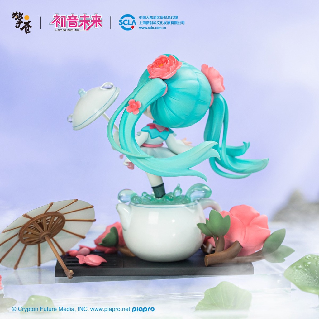 Mô Hình Hatsune Miku - Q Version Figure