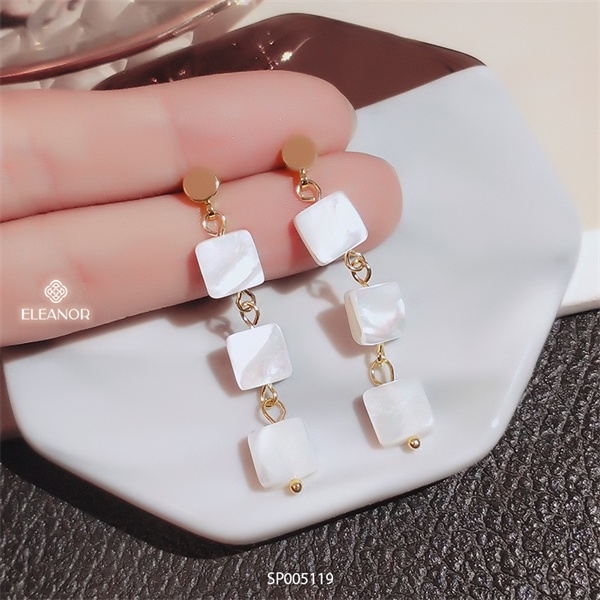 Bông tai nữ dáng dài Eleanor Accessories thiết kế phối hình vuông phụ kiện trang sức cá tính