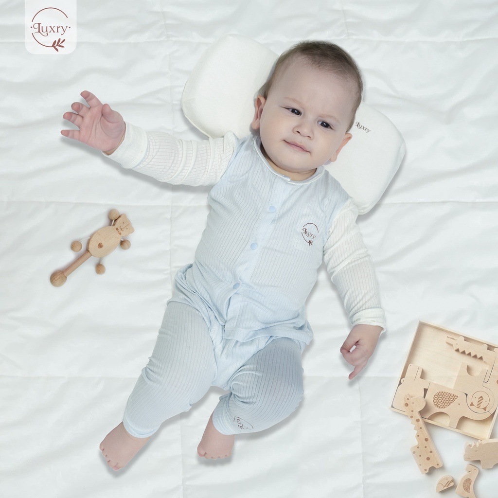 Bộ quần áo dài cài thẳng viền lé Luxry làm từ vải sợi tre cao cấp cho bé từ sơ sinh đến 3 tuổi