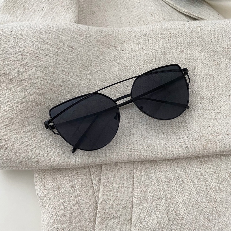 Kính Mát Sang Chảnh