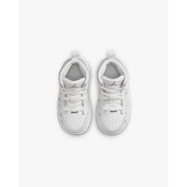 Giày JD trắng chuẩn hãng sẵn shipppp  bé iu♥️