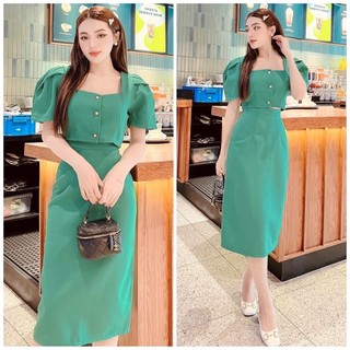 Set xanh cổ vuông nút ngọc