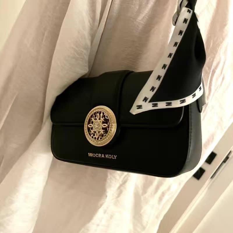 Túi MIOCRAKOLY đẹp dễ phối Hot Trend