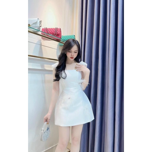 Váy dự tiệc sang trọng dáng chữ A cổ vuông gắn lông vũ màu trắng hồng, đen Linhnastore