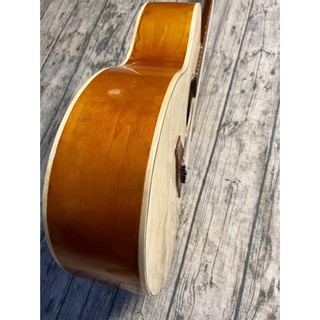 Đàn guitar giá rẻ cho người mới chơi St-01 Top gỗ thông tự nhiên