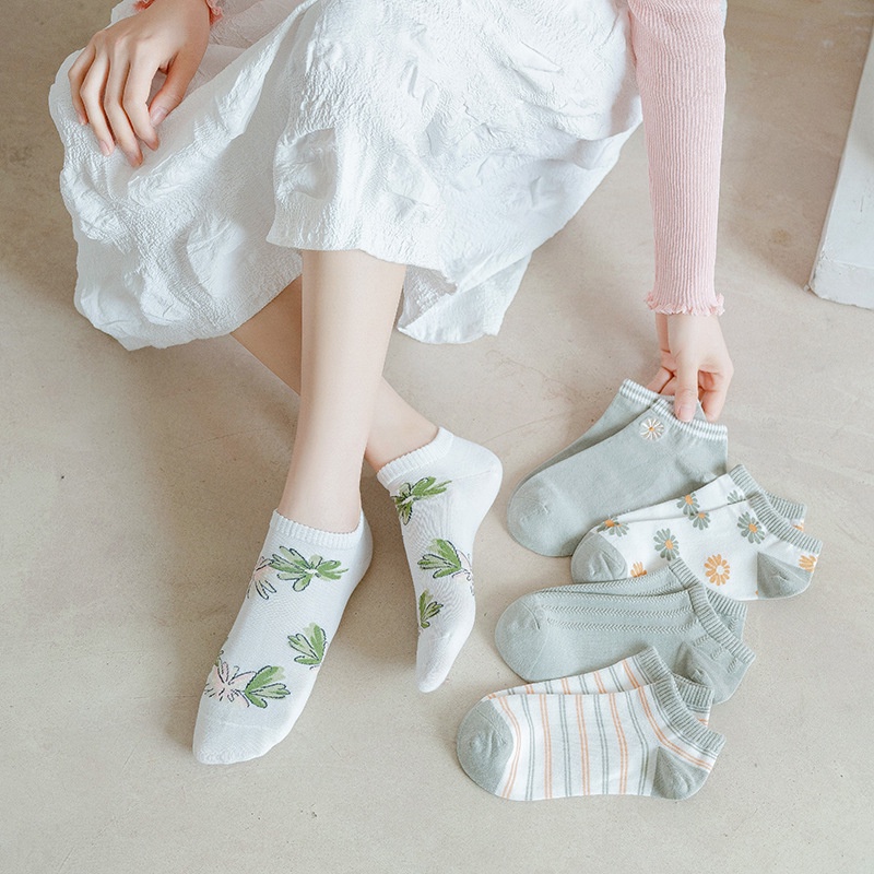Set 5 Đôi Vớ Cotton Mềm Thêu Hoa Thoáng Khí Cho Nữ