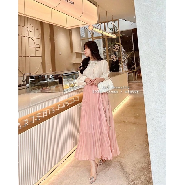 SET ÁO VOAN TRẮNG KHOÉT TAY THẮT NƠ CHÂN VÁY MIDI DẬP LY 🤎