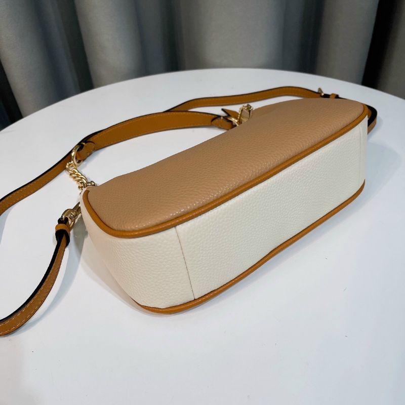 Túi C0a**ch Teri Mẫu dáng thuyền kẹp nách sang chảnh