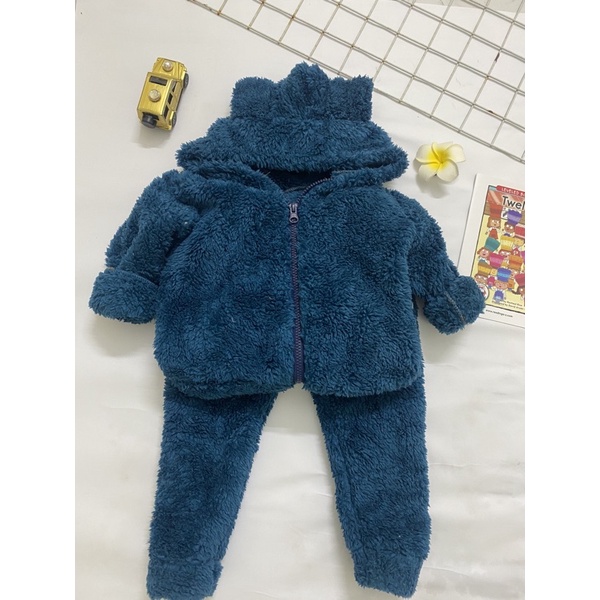 Bộ lông cừu hai mặt, mũ tai thỏ có khoá kéo cho bé