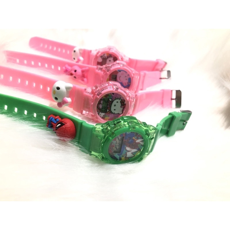 Đồng hồ có đèn và nhạc cho bé trai, bé gái hình mèo kitty, siêu nhân, hep peppa siêu hot