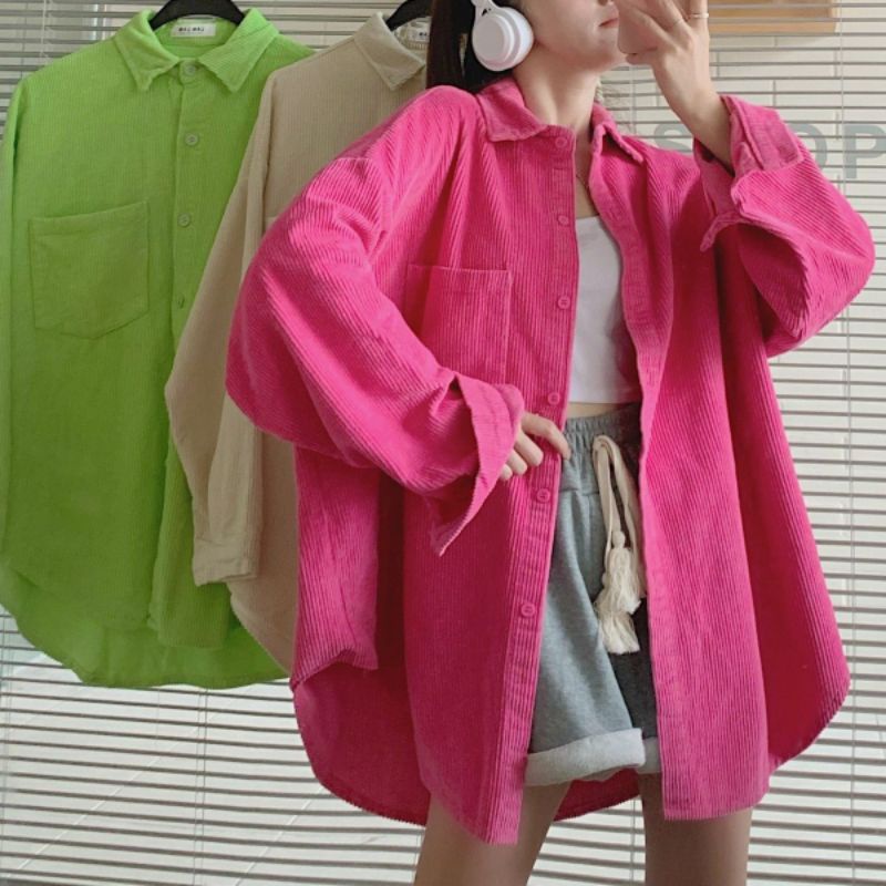 Áo khoác sơ mi nhung tăm dáng đuôi tôm oversize màu trendy màu hồng dâu và xanh nõn chuối thời trang