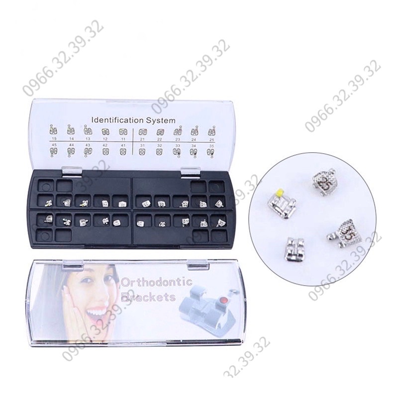 Mắc cài kim loại Cô gái Orthodontic hàng chĩnh hàng mặt sau khắc lazer số thứ tự