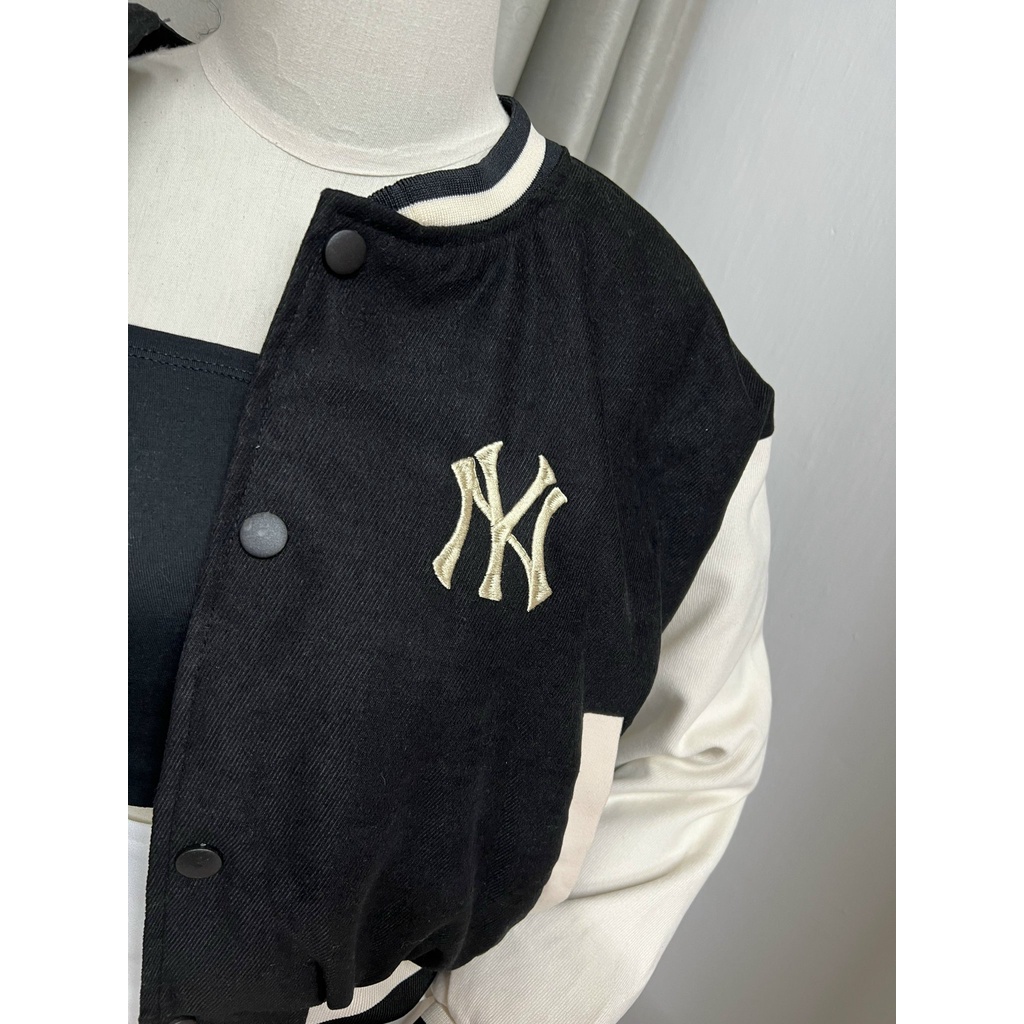 Áo khoác bomber croptop, chất nhung nỉ, có thêu chữ, Xưởng may Ngọc Anh