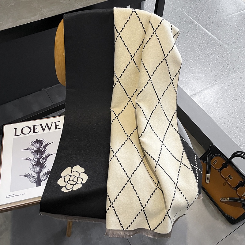 Khăn Choàng Cổ Mùa Đông Chất Liệu Cashmere Dày Dặn Họa Tiết Hoa Trà Cao Cấp Phong Cách Mới