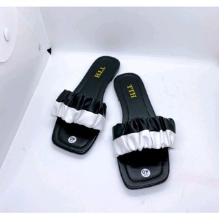 Giày dép nữ 2 màu trắng đen bigsize 35_45