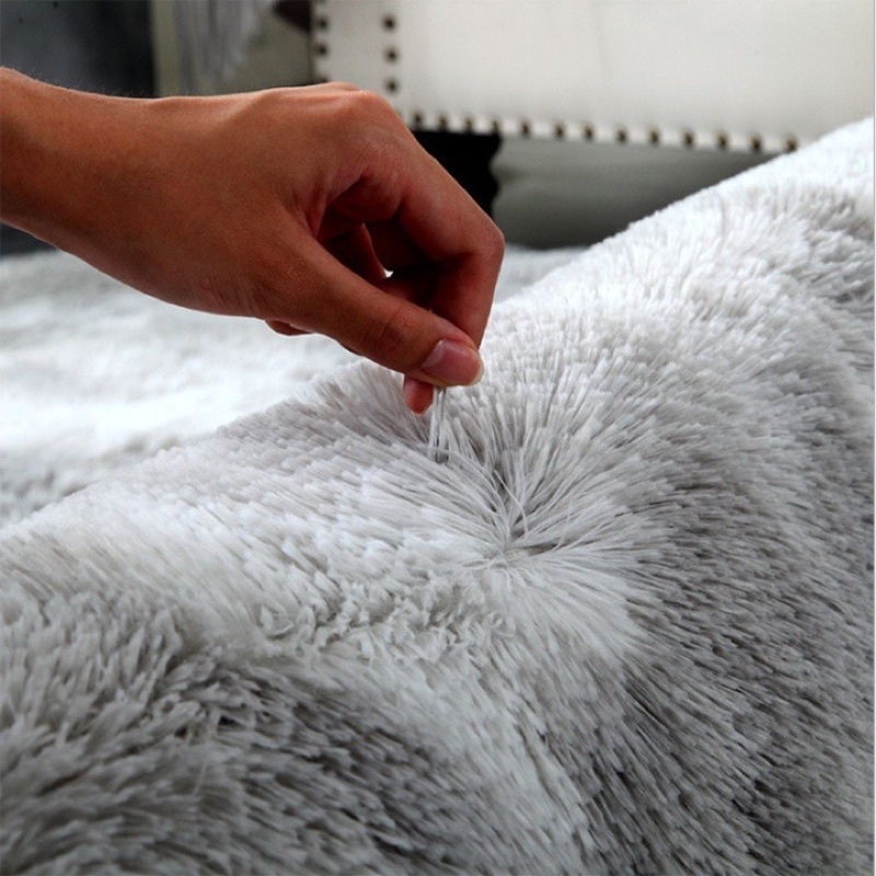 Thảm lông trải sàn phòng ngủ loại lông dày nhập khẩu kích thước 1m6x2m mặt dưới có lớp chống trượt lông dày 4cm