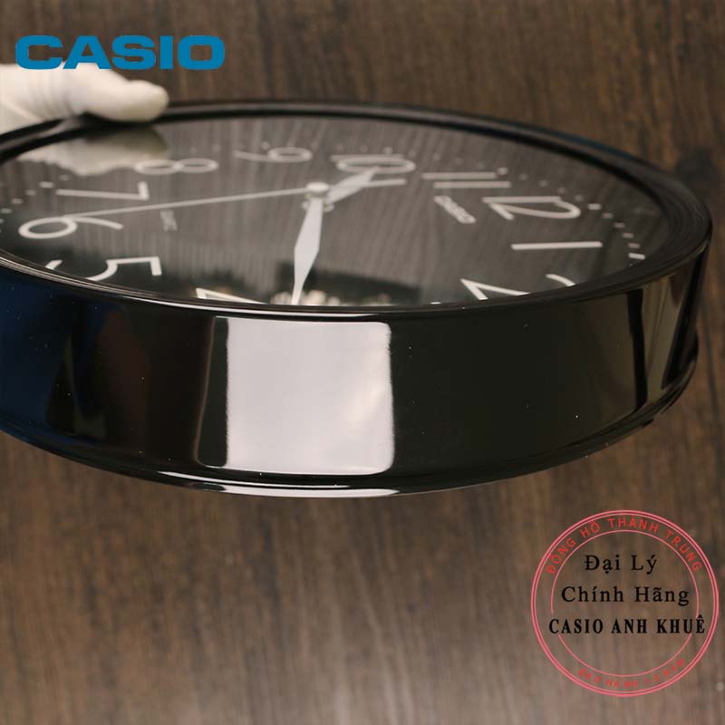 Đồng hồ treo tường Casio IQ-05-1DF đen ( đường kính 25cm)