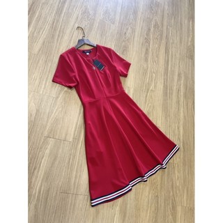 VNXK Đầm đỏ dáng xoè xuất xịn