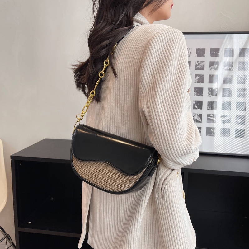 Túi Xách JASMIN NOIR Đeo Chéo Chất Liệu Da PU Hình Yên Ngựa Cho Nữ