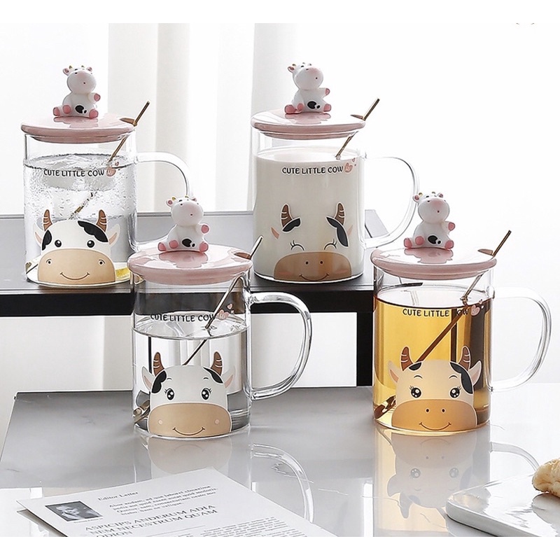 Ly thủy tinh chịu nhiệt Decor nắp sứ tạo hình bò sữa kèm thìa inox vàng gương | Cốc thủy tinh có quai CUTE LITTLE COW