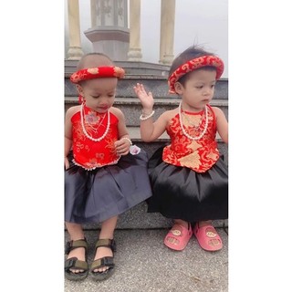Set yếm kèm mấn chất gấm lụa xinh xỉu👗👗👗