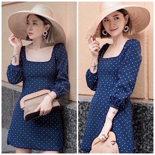 Đầm bi xanh cổ vuông basic