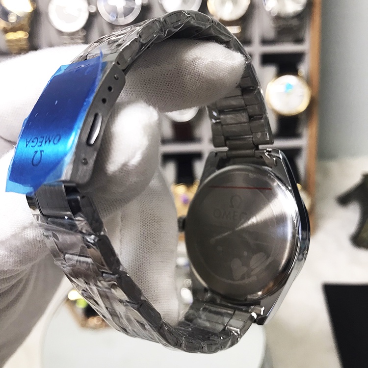 Đồng hồ Nam Omega, Đồng hồ Nam OMG05 Dây da cao cấp, Mặt tráng Sapphire chống xước, chống nước bảo hành 12 tháng