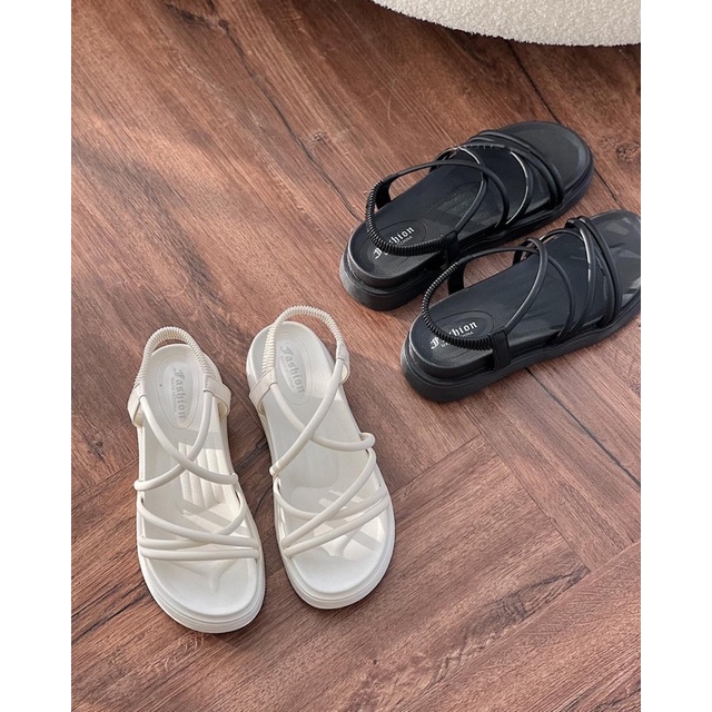 Sandal đế bánh mì dây chéo siêu nhẹ êm chân