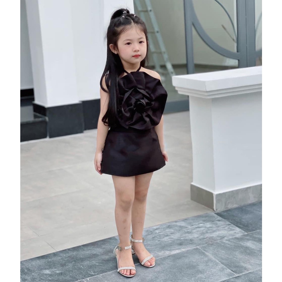 Set áo hoa hồng cổ yếm chân váy tacta cho bé gái 7-35kg