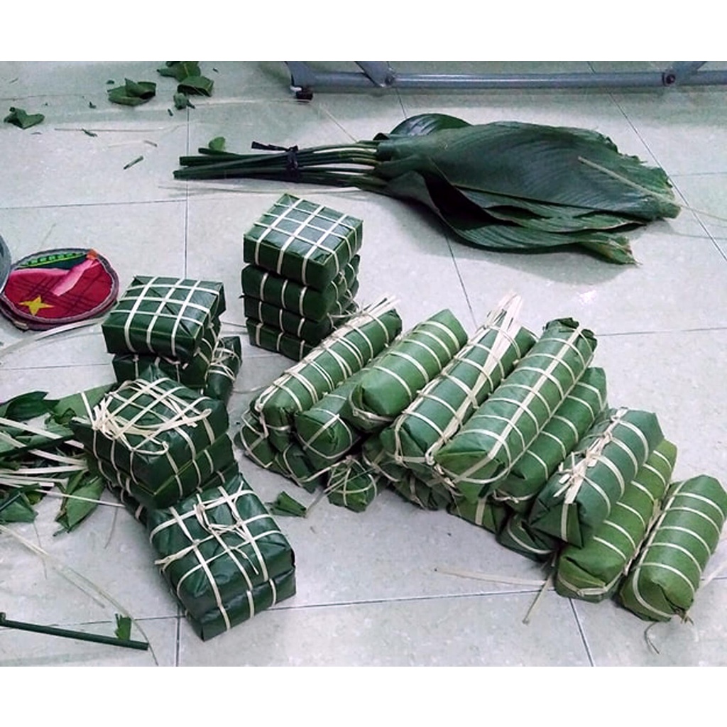 Lạt Giang gói bánh chưng, bánh tét