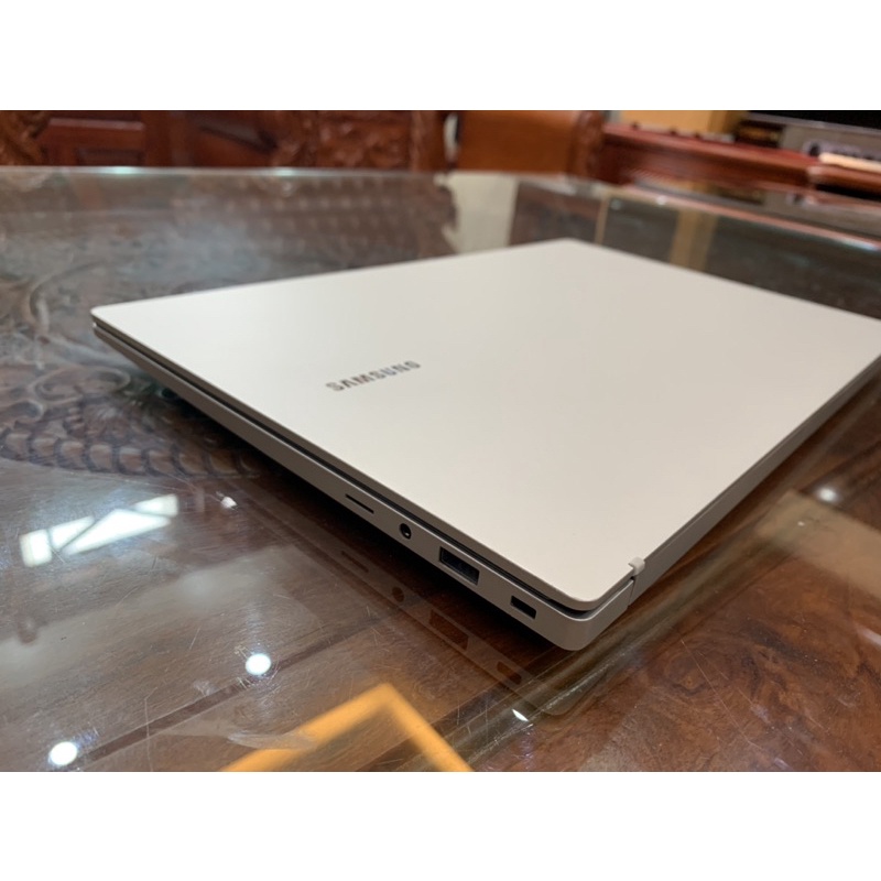 Laptop Samsung Galaxy Book 2 NT750EXD Core i7-1280P, 16gb ram, 1tb SSD, 15,6” Full HD, hàng nhập Hàn Quốc