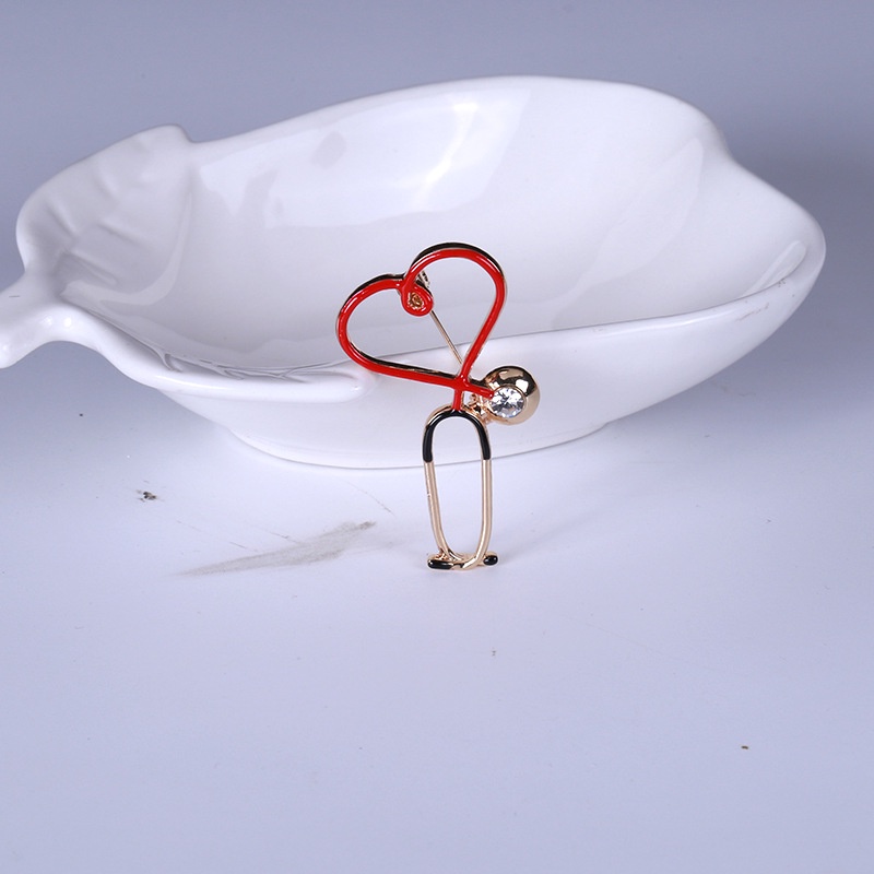 Ghim Cài Áo Hình Ống Nghe Bác Sĩ Thời Trang Sáng Tạo Cá Tính Chống Đi Bộ