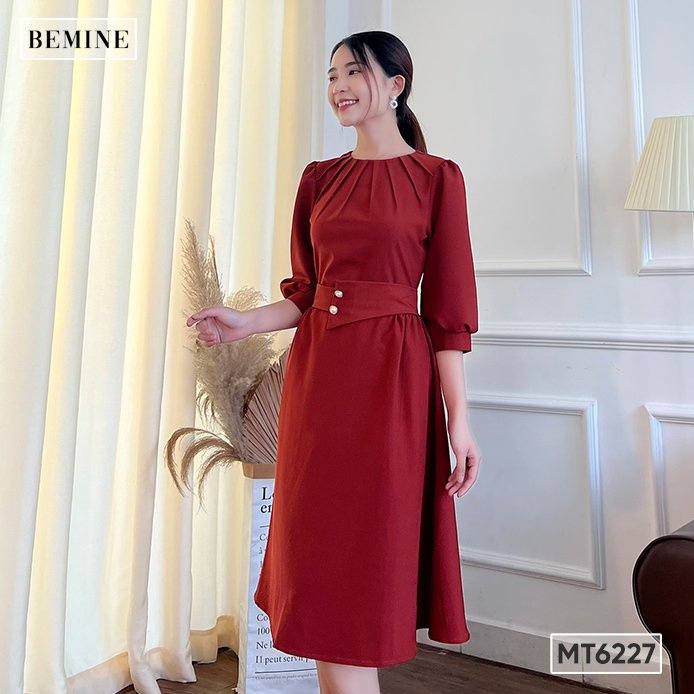 Đầm cổ xếp li tay dài eo đinh nút BEMINE MT6227