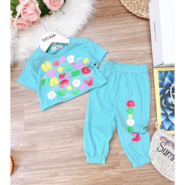 Bộ & đầm cho bé sai 22-39kg tự chọn