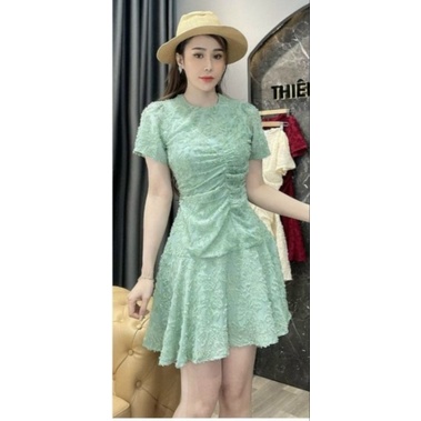 Đầm tiểu thư nhún eo