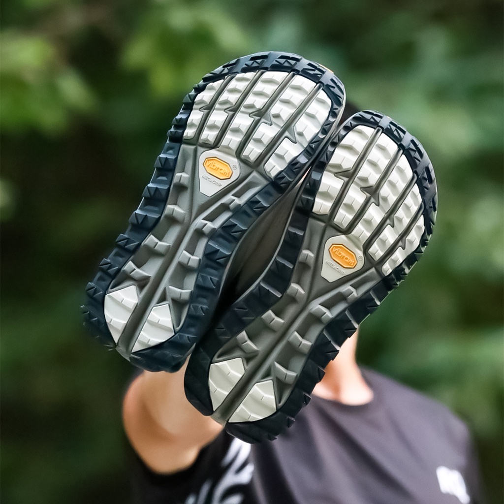 Altra Olympus 5 Man, Giày thể thao, Giày chạy trail, leo núi địa hình chuyên nghiệp màu Gray/Teal