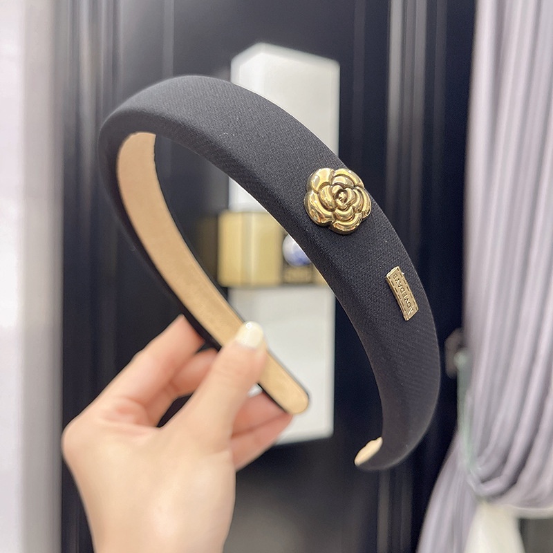 Băng Đô Cài Tóc Rửa Mặt Họa Tiết Đầu Lâu Dễ Thương Có Hương Thơm Phong Cách Hàn Quốc Cho Nữ